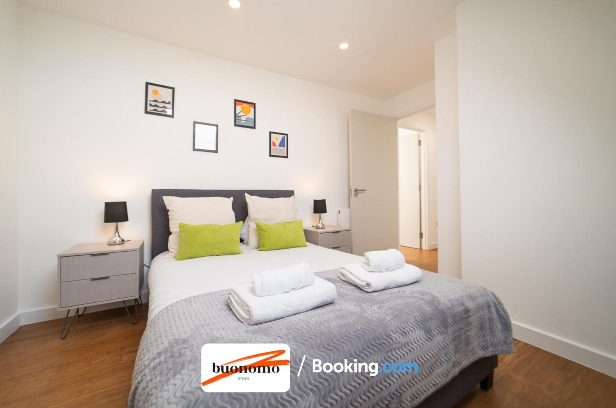 Two Bedroom Apartment At Buonomo Stays Short Lets & Serviced Accommodation 伦敦 外观 照片