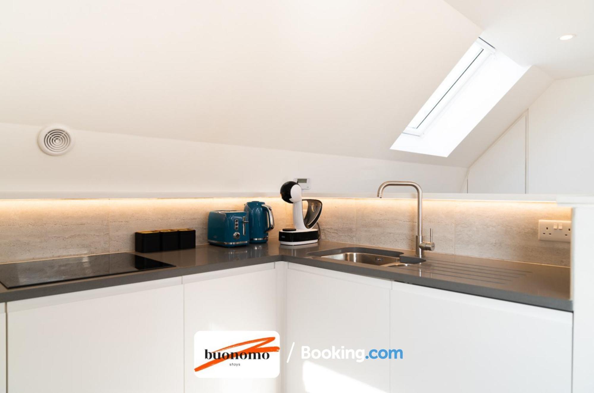 Two Bedroom Apartment At Buonomo Stays Short Lets & Serviced Accommodation 伦敦 外观 照片